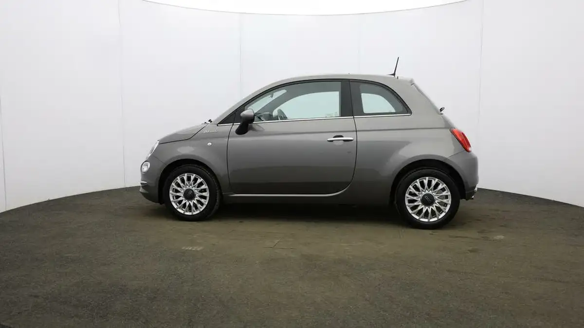 2022-fiat-500-10-dolcevita-big-58