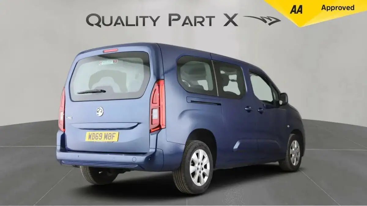 2020-vauxhall-combo-life-12i-energy-xl-110ps-big-6