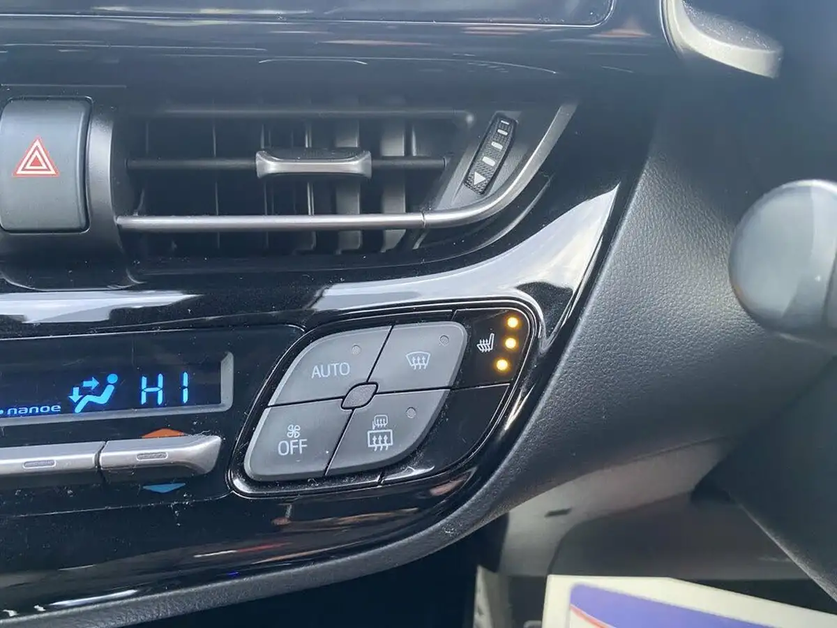 2018-toyota-c-hr-18-vvt-i-excel-big-35