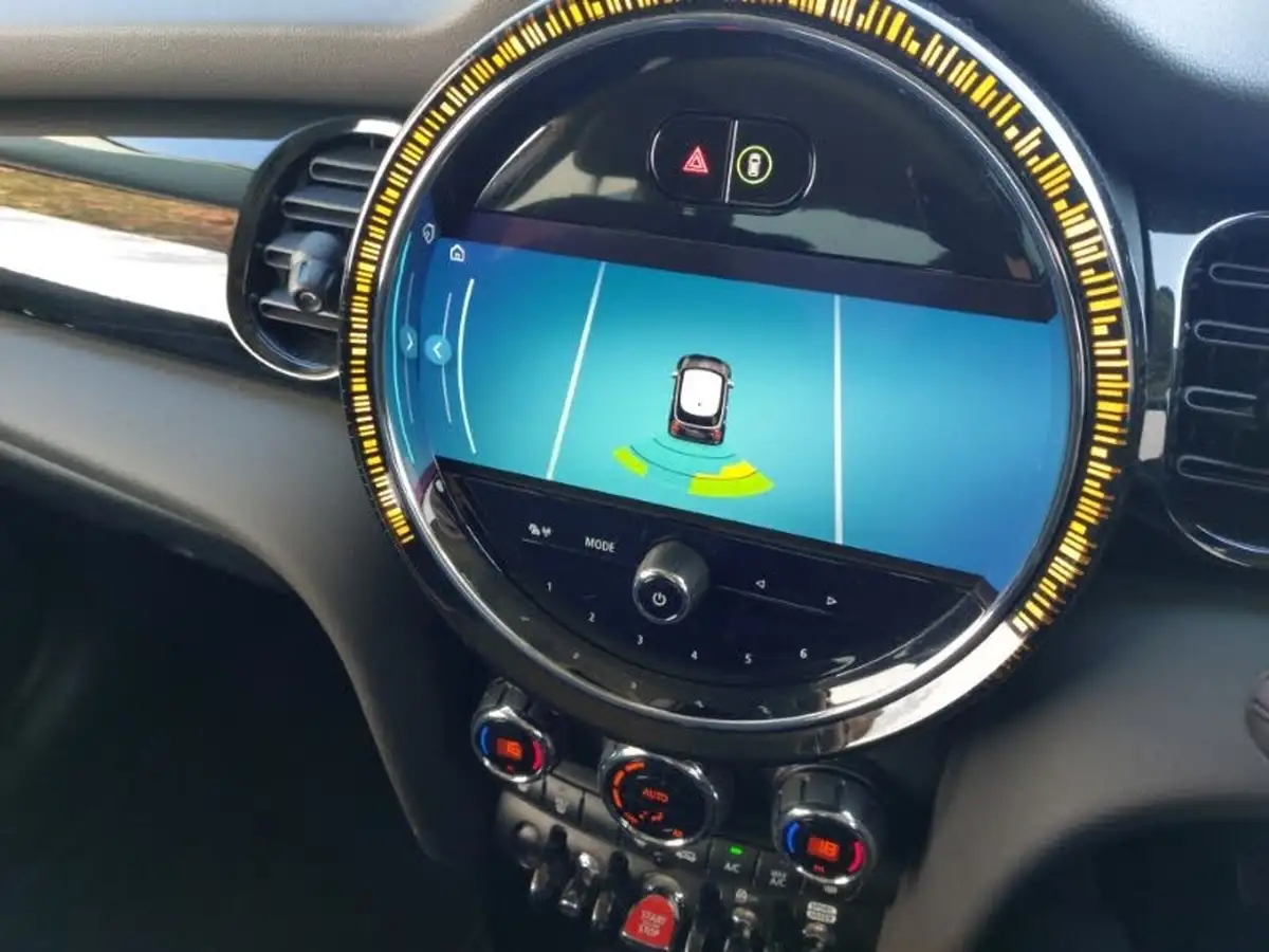 2024-mini-cooper-15-cooper-classic-premium-auto-hatchback-3d-auto-big-12