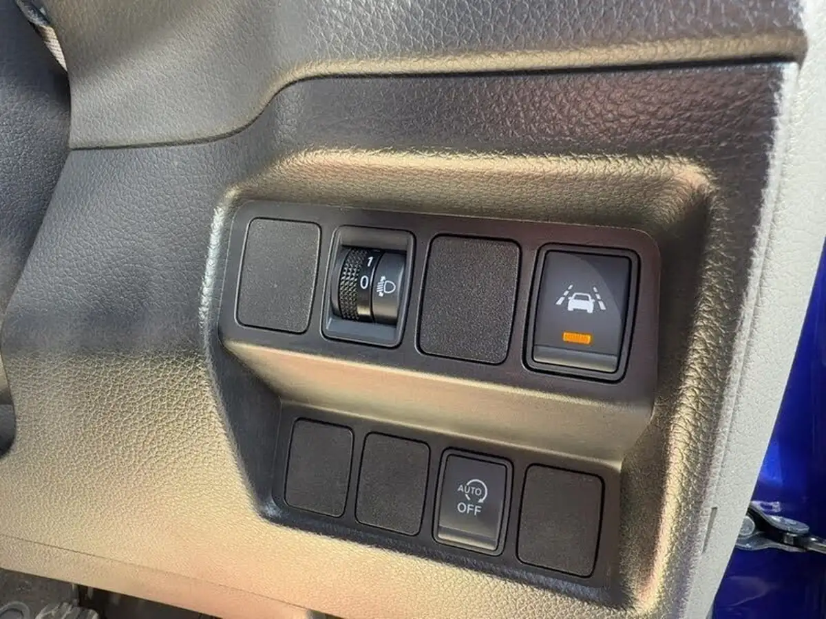 2018-nissan-qashqai-12-dig-t-n-connecta-big-2