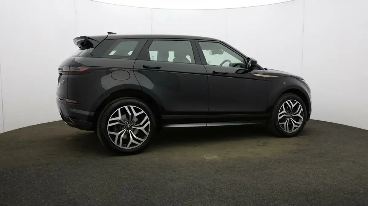 2022-land-rover-range-rover-evoque-15-p300e-r-dynamic-hse-big-48