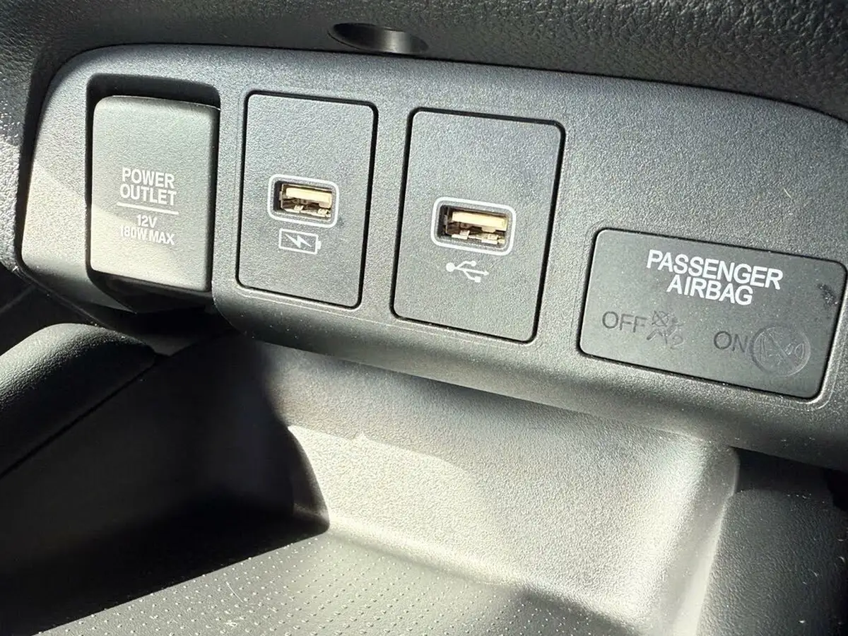 2020-honda-jazz-15-i-mmd-ex-big-52