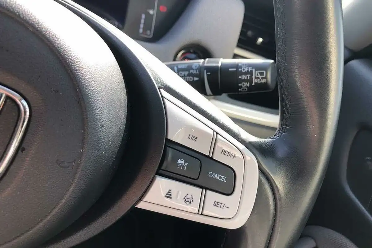 2022-honda-jazz-15-i-mmd-ex-109ps-big-29