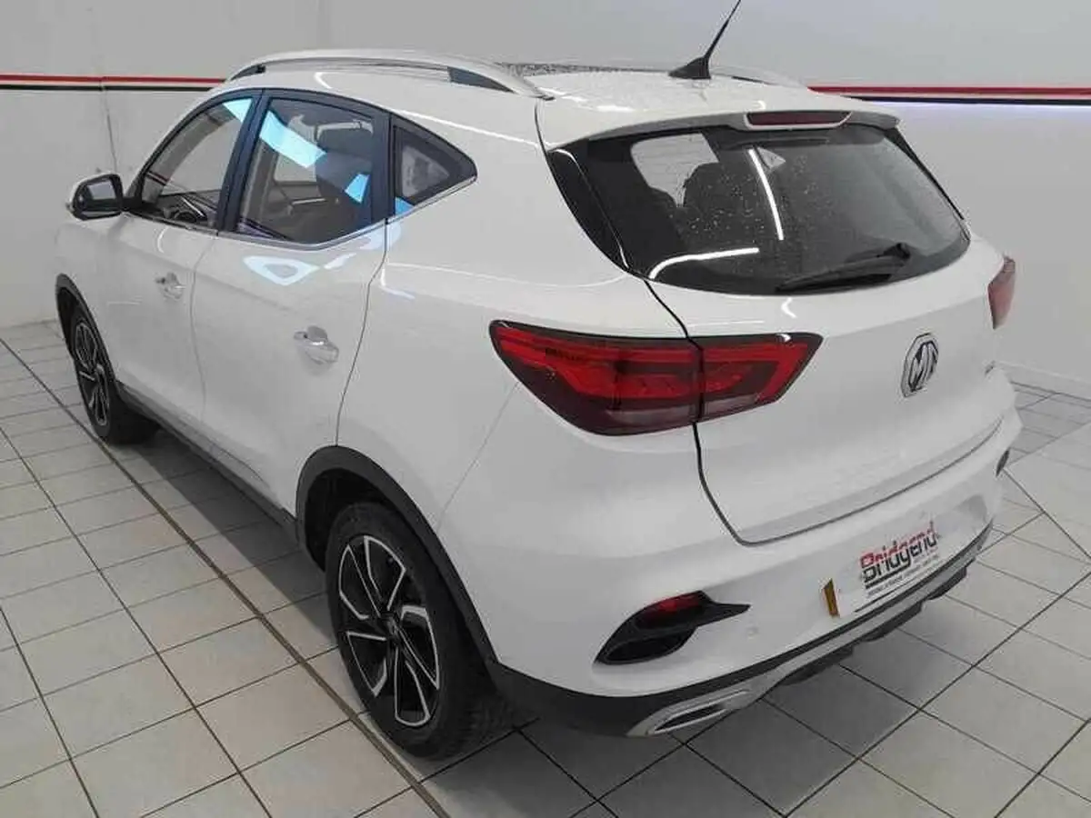 2022-mg-zs-suv-10t-gdi-exclusive-big-3