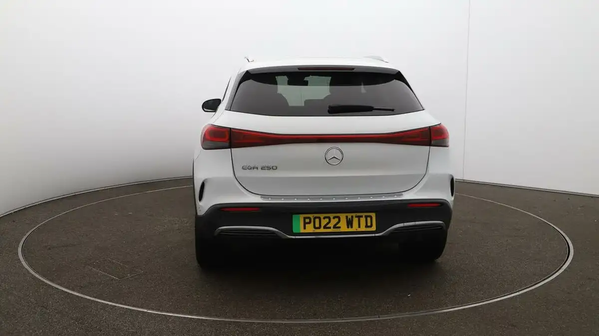 2022-mercedes-benz-eqa-e-eqa-250-amg-line-big-52