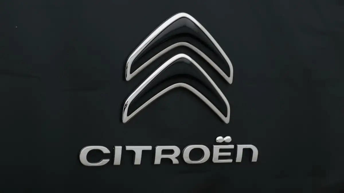 2018-citroen-c4-cactus-12-puretech-flair-110ps-big-22