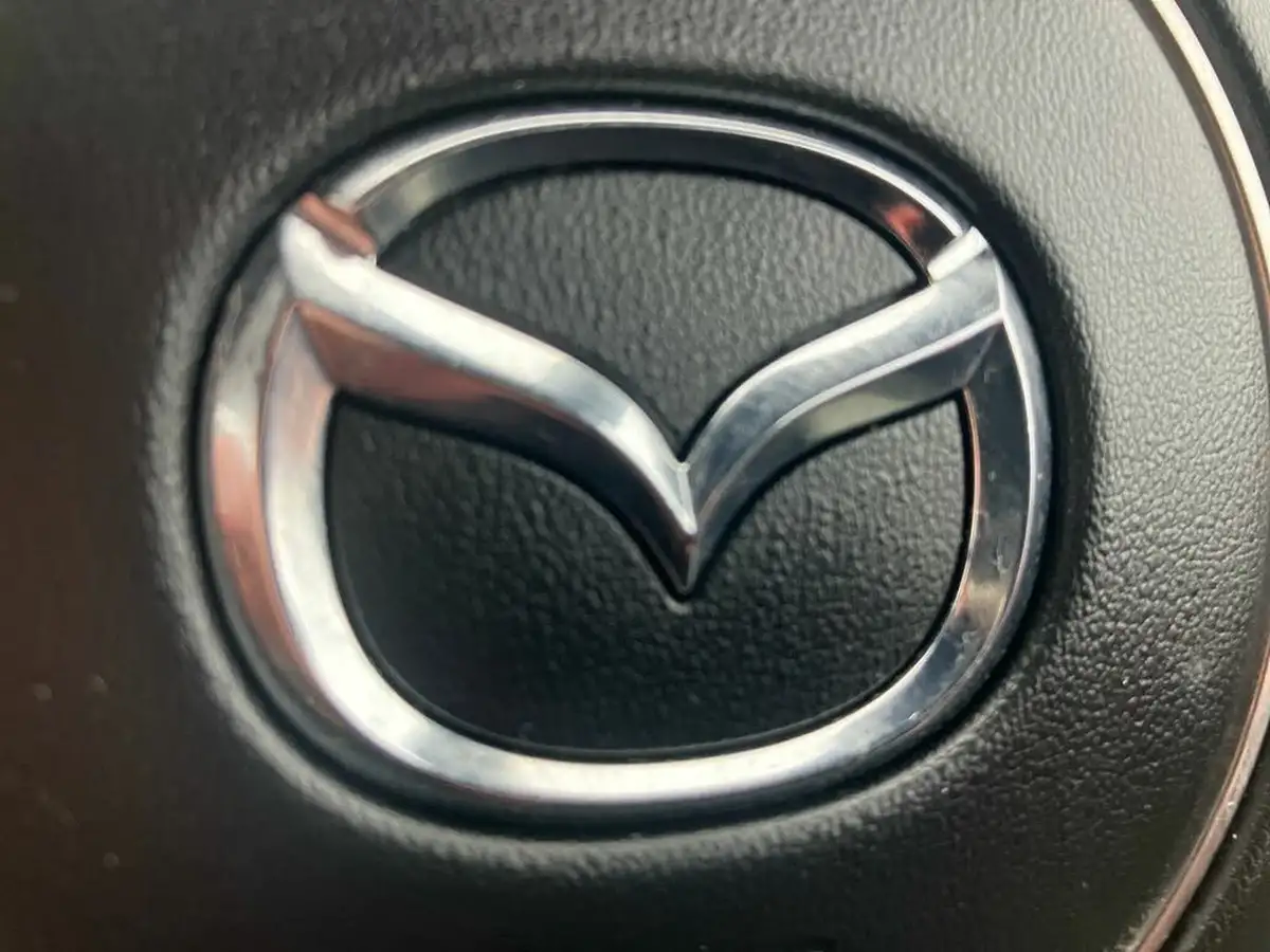 2021-mazda-mx-30-e-gt-sport-tech-big-23