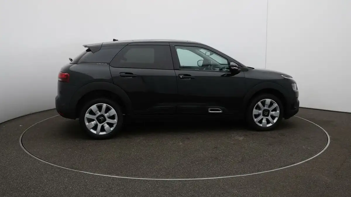 2018-citroen-c4-cactus-12-puretech-flair-110ps-big-44