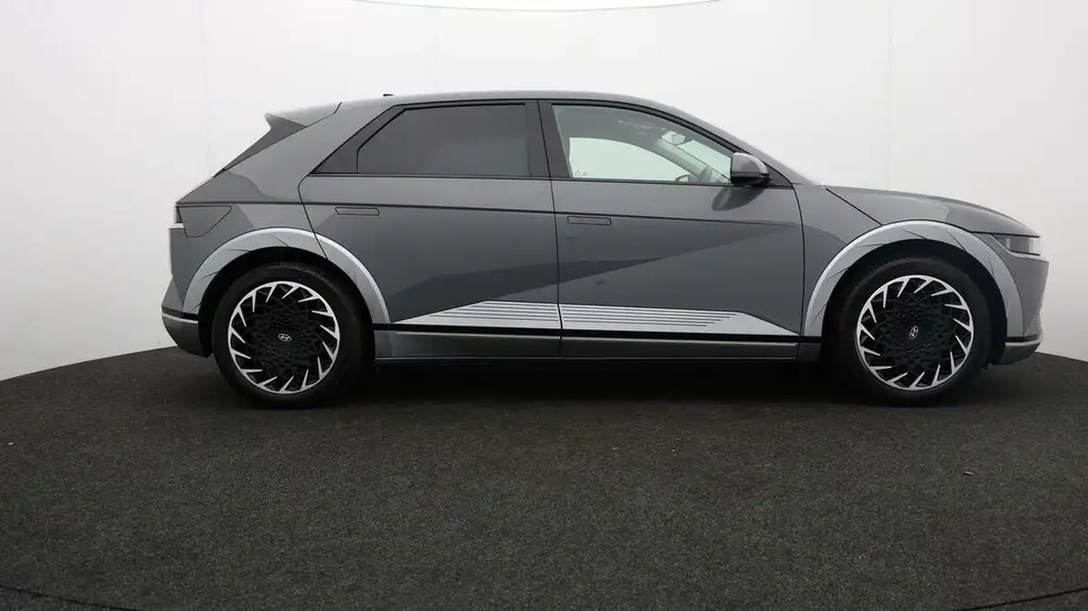 2021-hyundai-ioniq-5-e-ultimate-217ps-73kwh-rwd-big-56