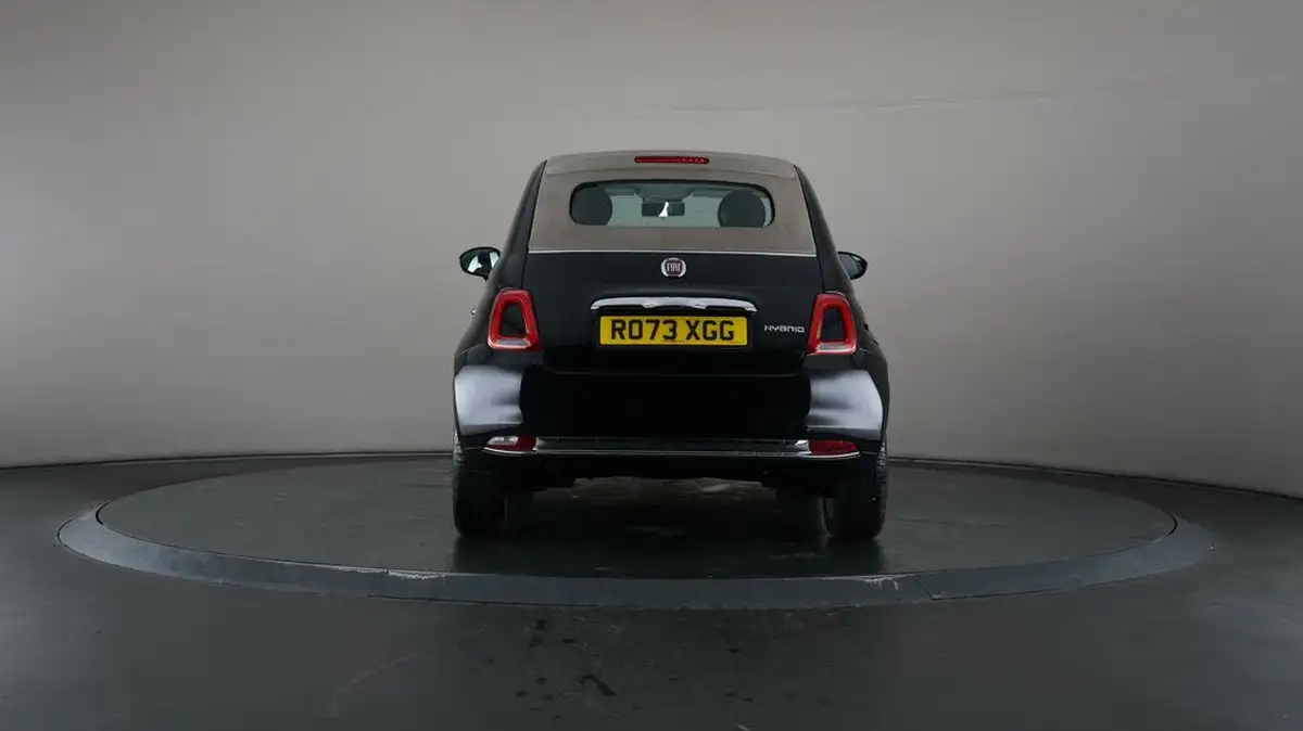 2023-fiat-500c-10-big-26