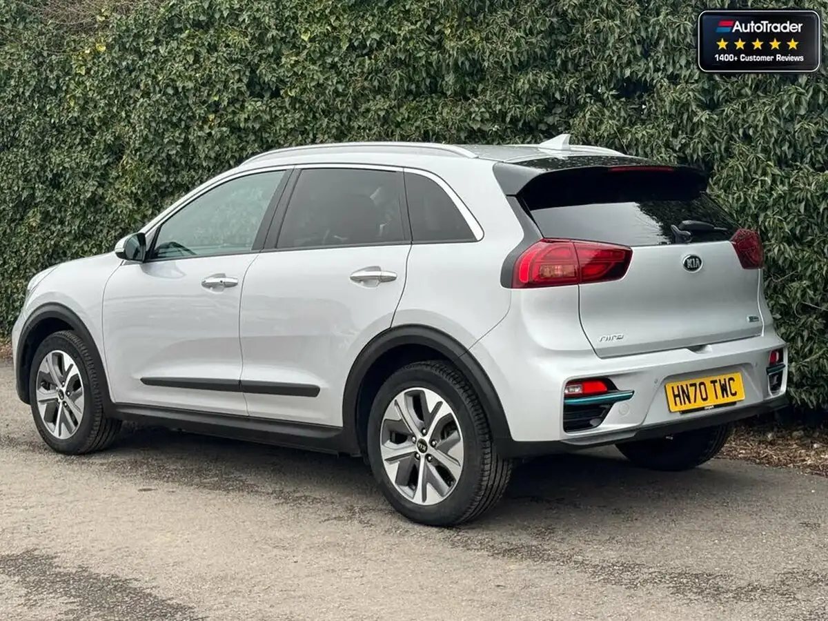2021-kia-e-niro-ev-3-big-7