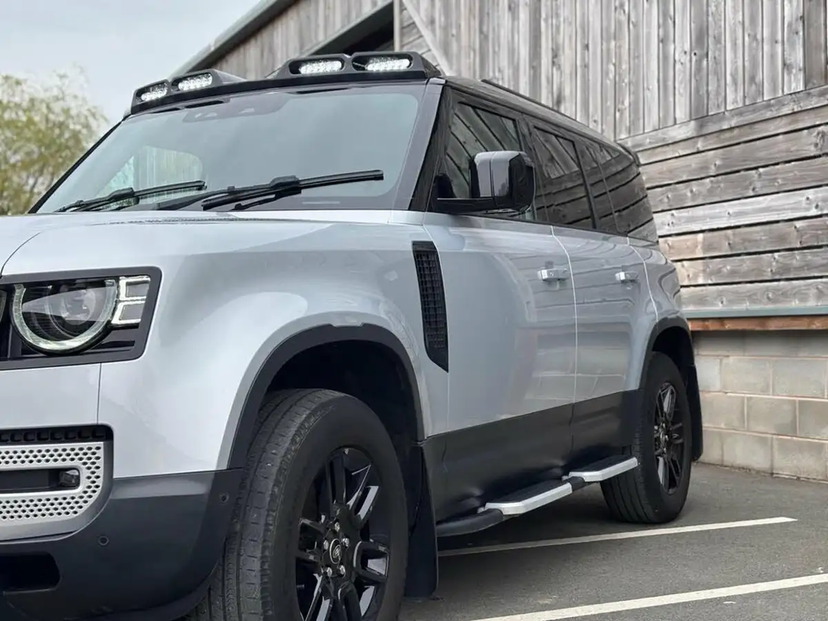 2022-land-rover-110-defender-30-d250-hard-top-se-110-2997cc-big-11