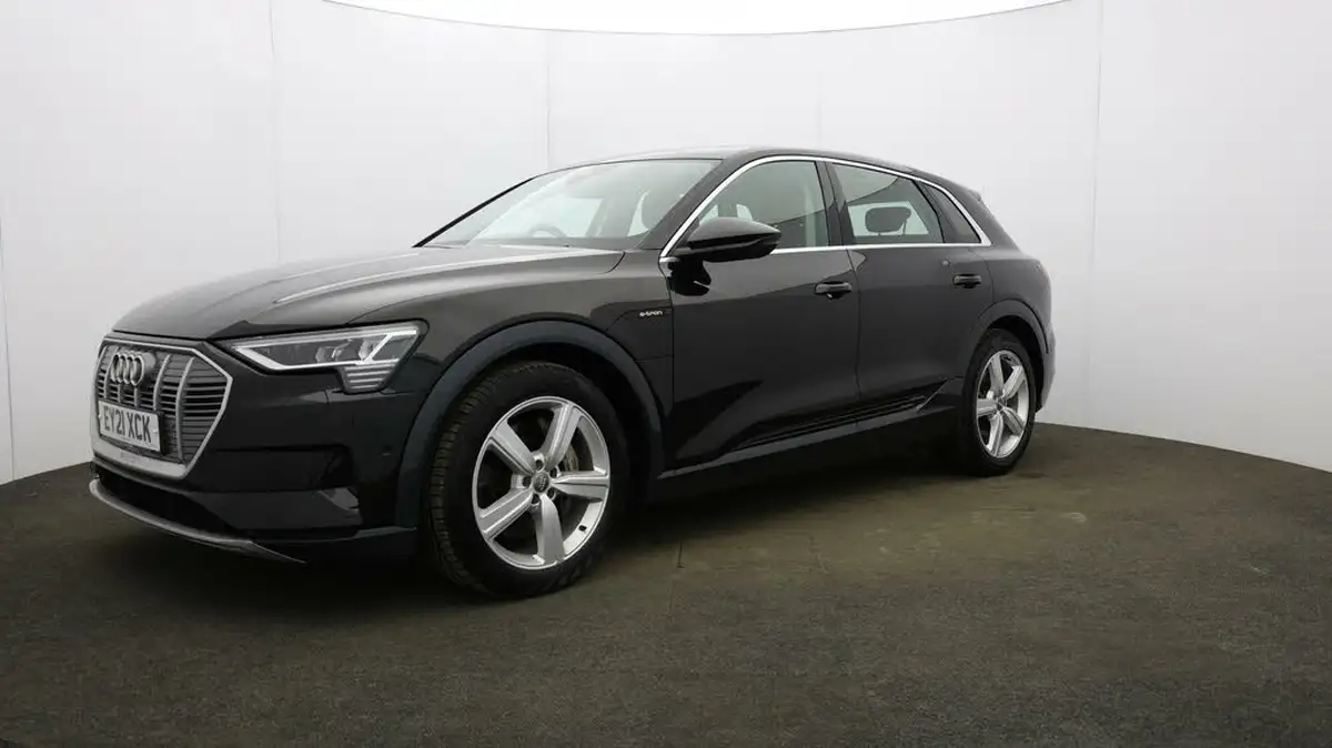 2021-audi-e-tron-50e-technik-station-wagon-big-31
