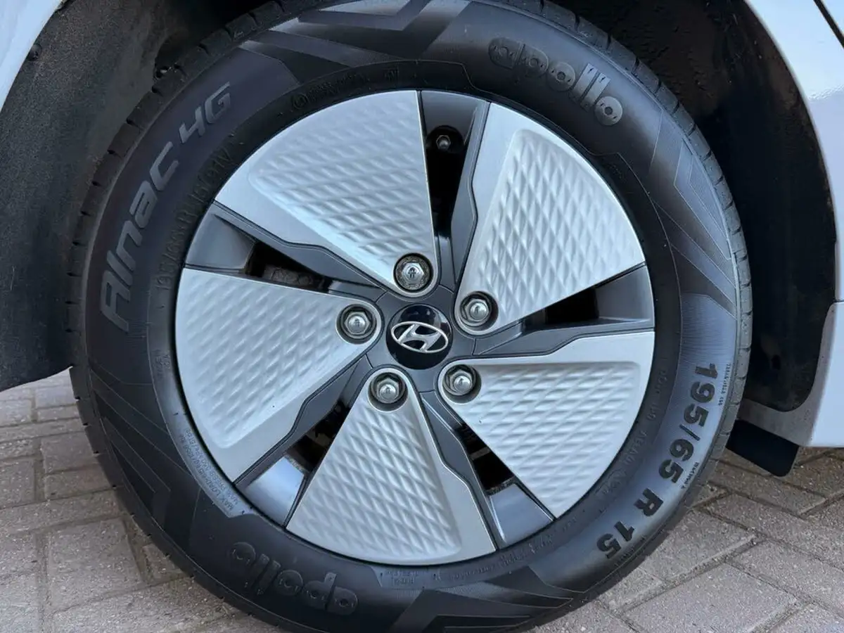 2021-hyundai-ioniq-16-gdi-premium-hybrid-big-19