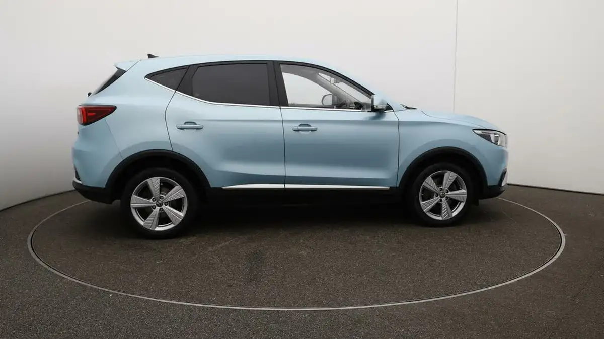 2021-mg-zs-suv-e-excite-ev-big-42