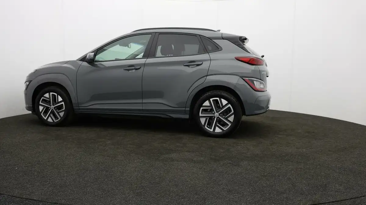 2022-hyundai-kona-e-premium-204ps-64kwh-7kw-obc-big-69