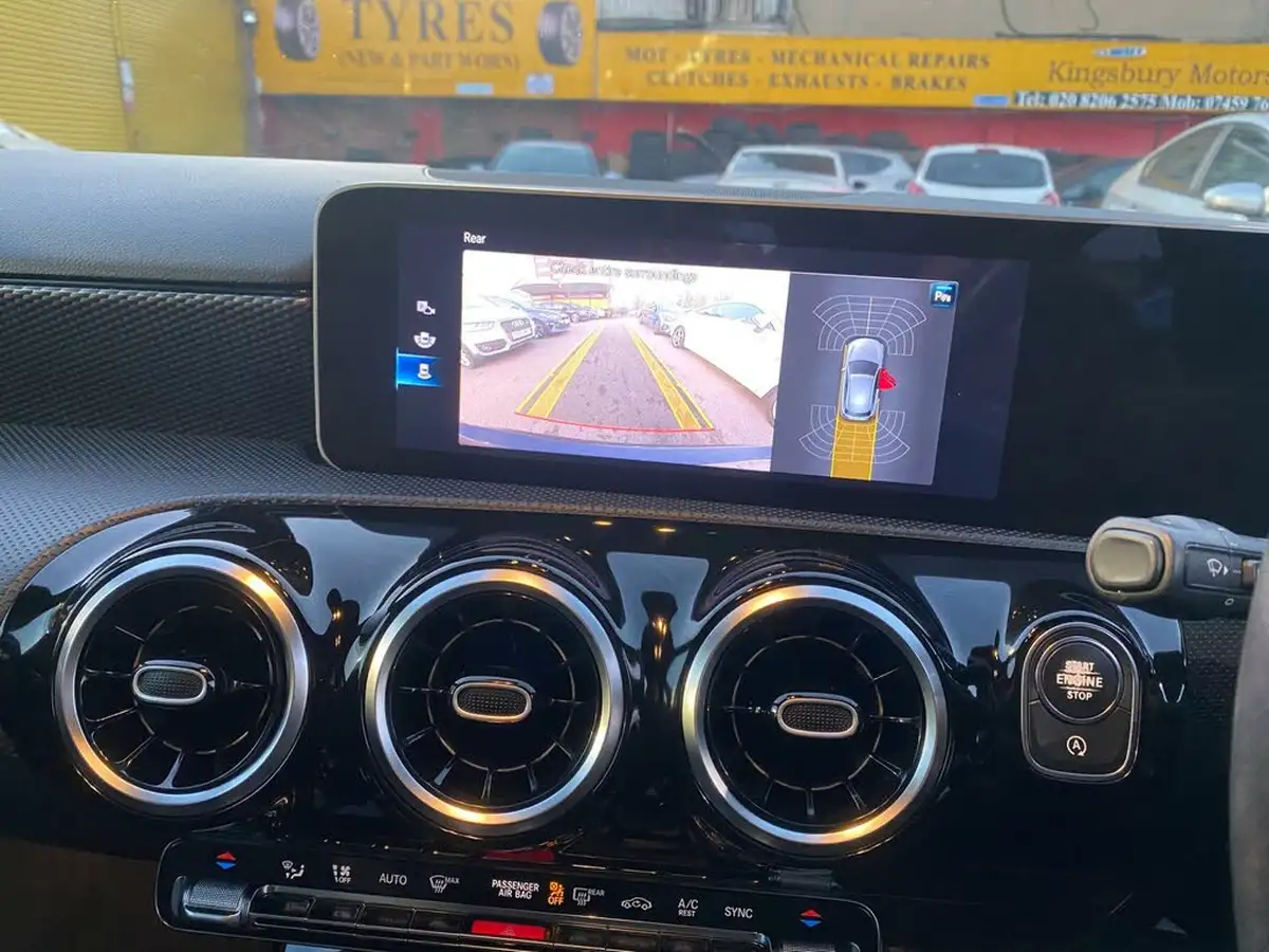 2018-mercedes-benz-a-class-13-a180-sport-executivess-7g-dct-big-20
