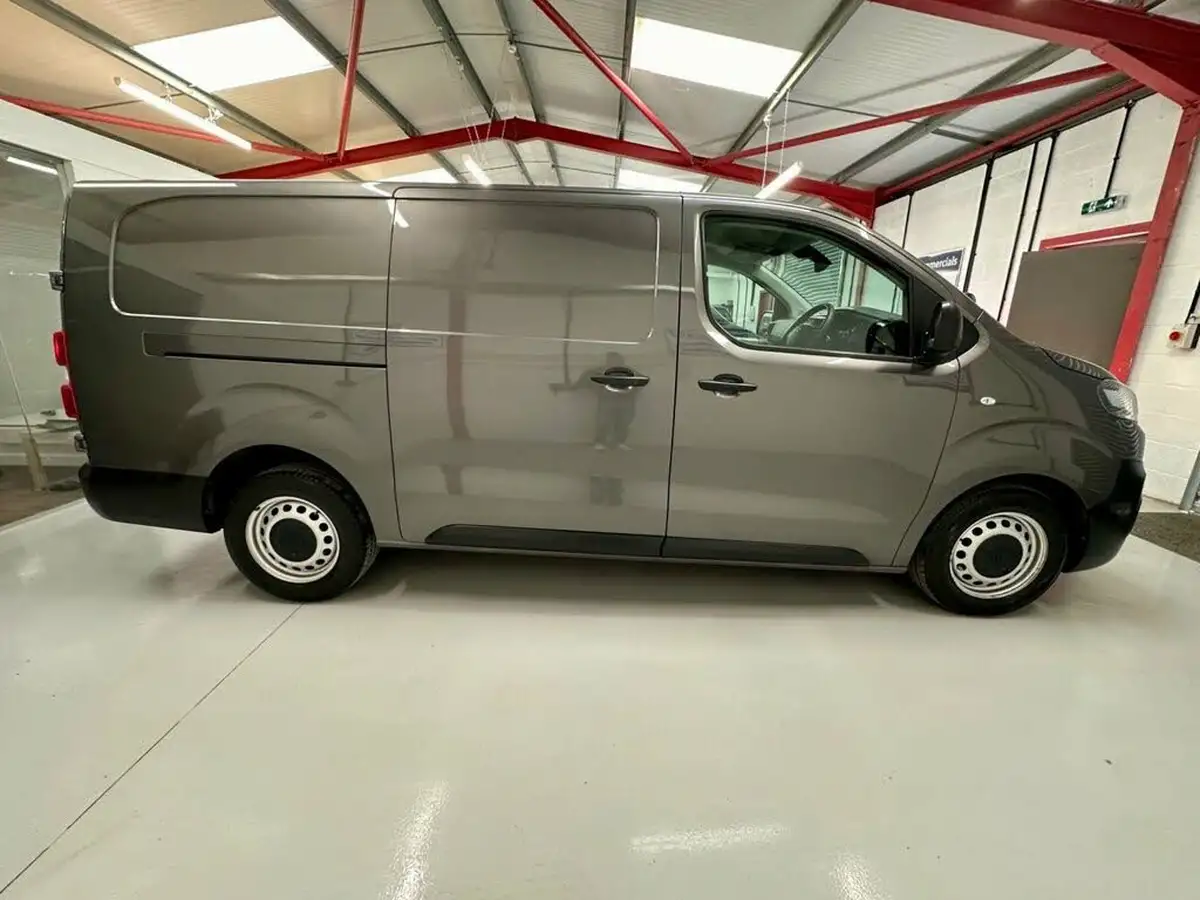 2022-citroen-dispatch-15bluehdi-enterprise-pro-xl-1000-big-19