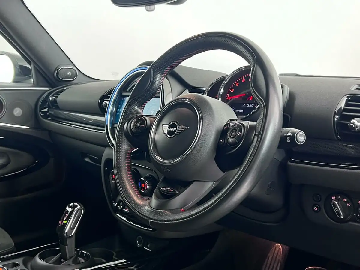2020-mini-clubman-20-john-cooper-works-big-17