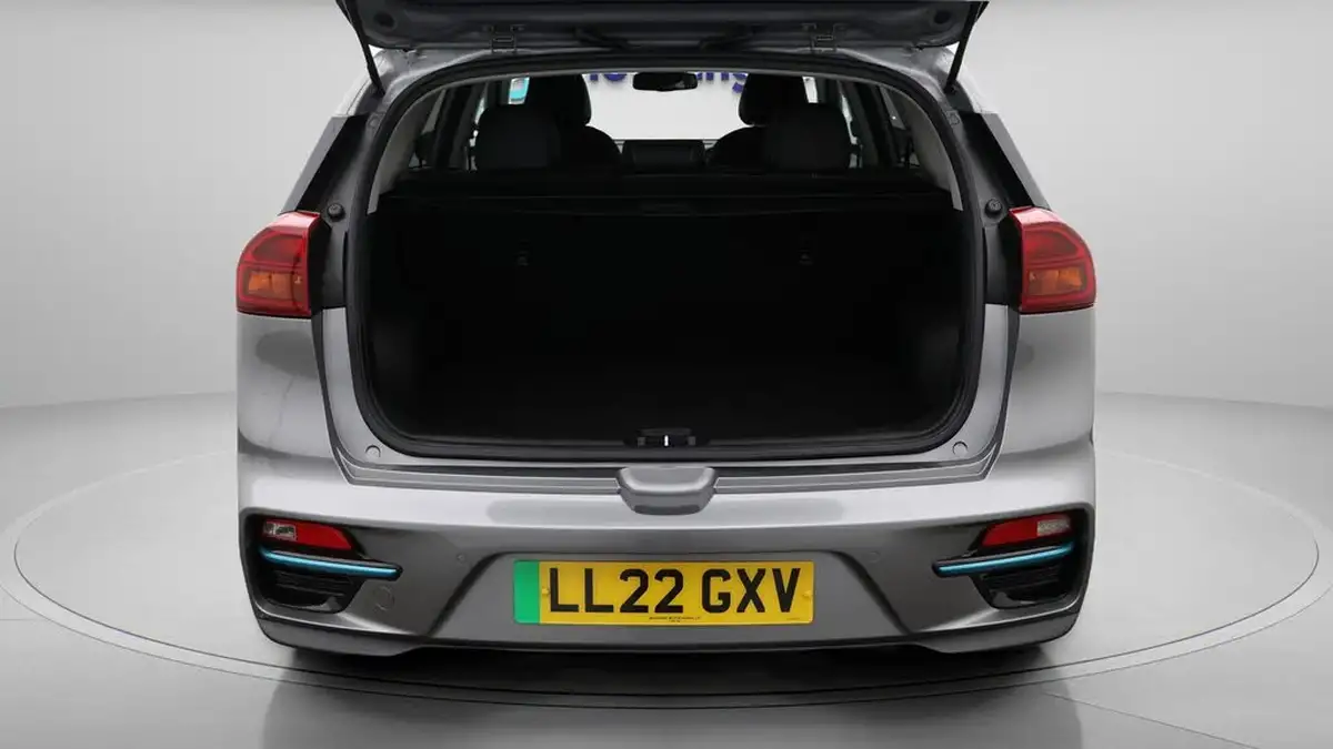 2022-kia-niro-ev-e-2-big-26