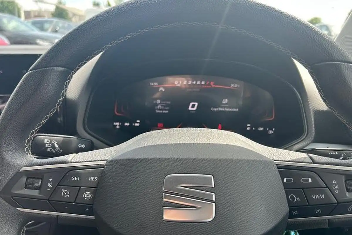 2023-seat-arona-10-tsi-evo-se-technology-big-11