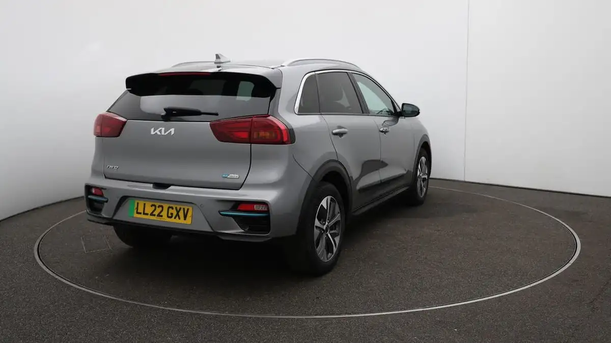 2022-kia-niro-ev-e-2-big-48