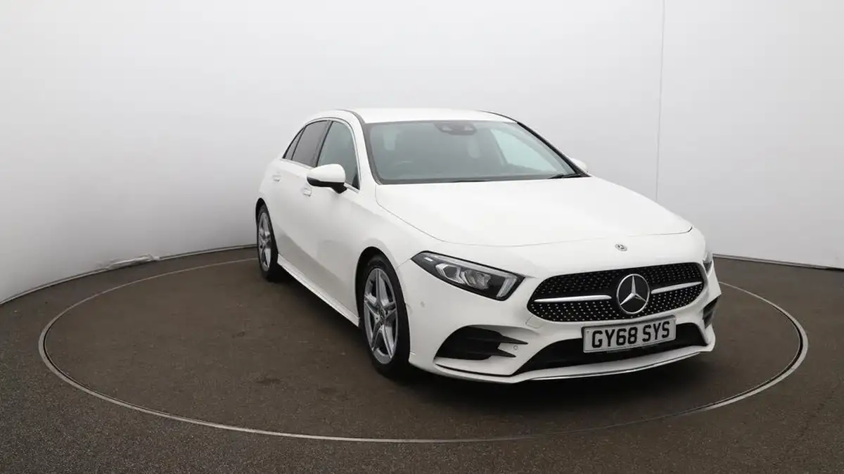 2018-mercedes-benz-a-class-13-a200-amg-line-premiumss-hatchback-5d-7g-dct-big-40