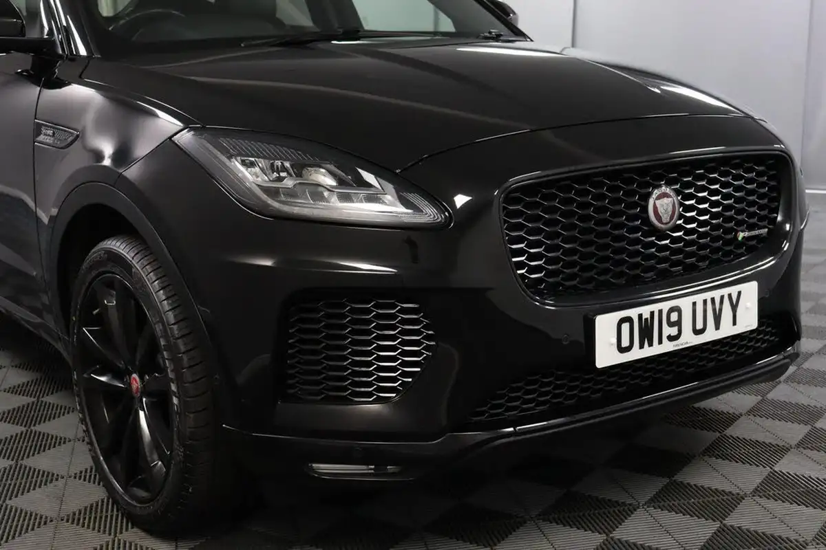 2019-jaguar-e-pace-20-i4d-r-dynamic-hse-180ps-big-25