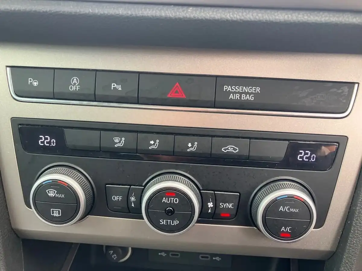 2021-seat-ateca-15-tsi-evo-xperience-dsg-big-13