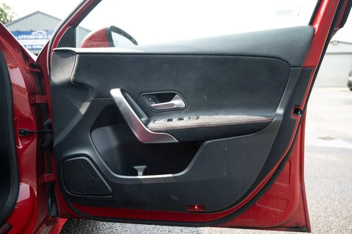 2019-mercedes-benz-a-class-13-a180-amg-line-hatchback-5d-big-2