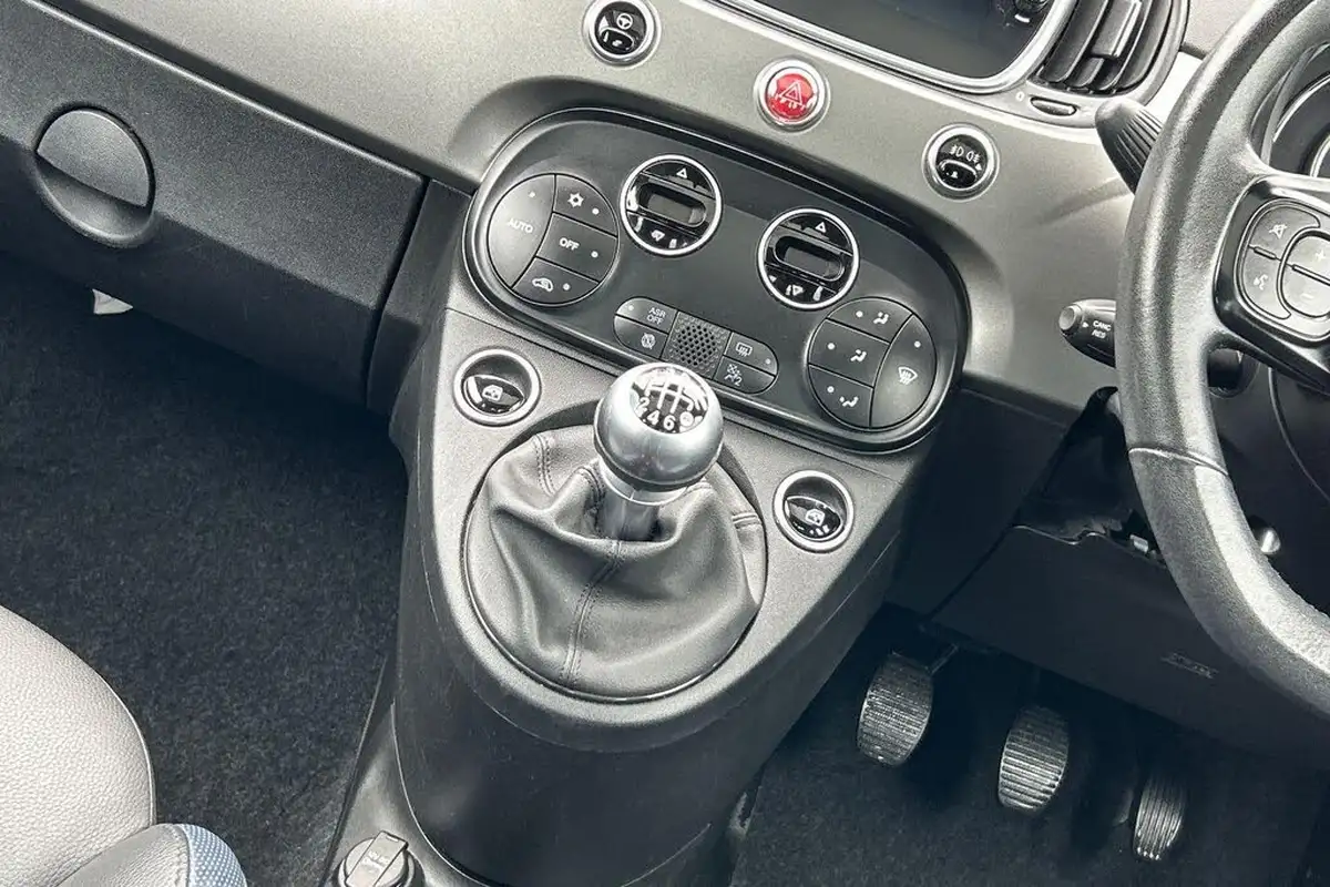 2021-fiat-500-10-rockstar-big-9