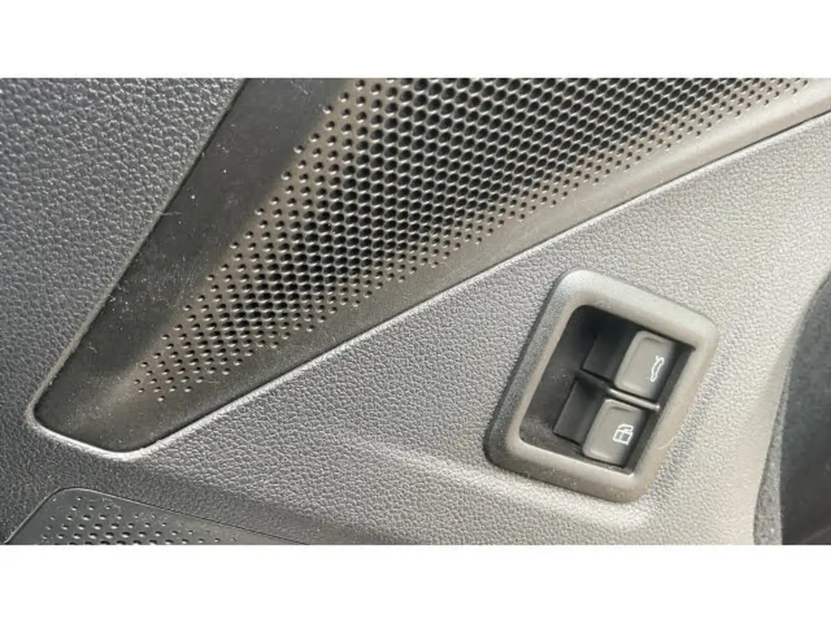 2024-volkswagen-tiguan-15-tsi-r-line-272ps-ehybrid-big-32