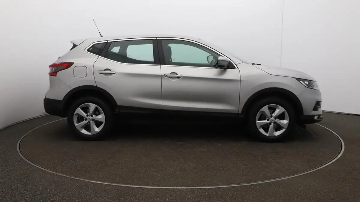 2018-nissan-qashqai-12-dig-t-acenta-big-47