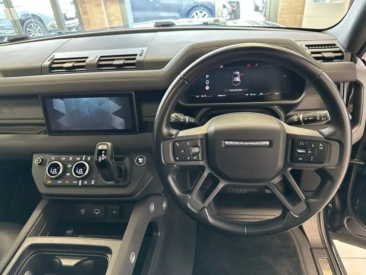2022-land-rover-110-defender-30-d250-x-dynamic-se-big-7