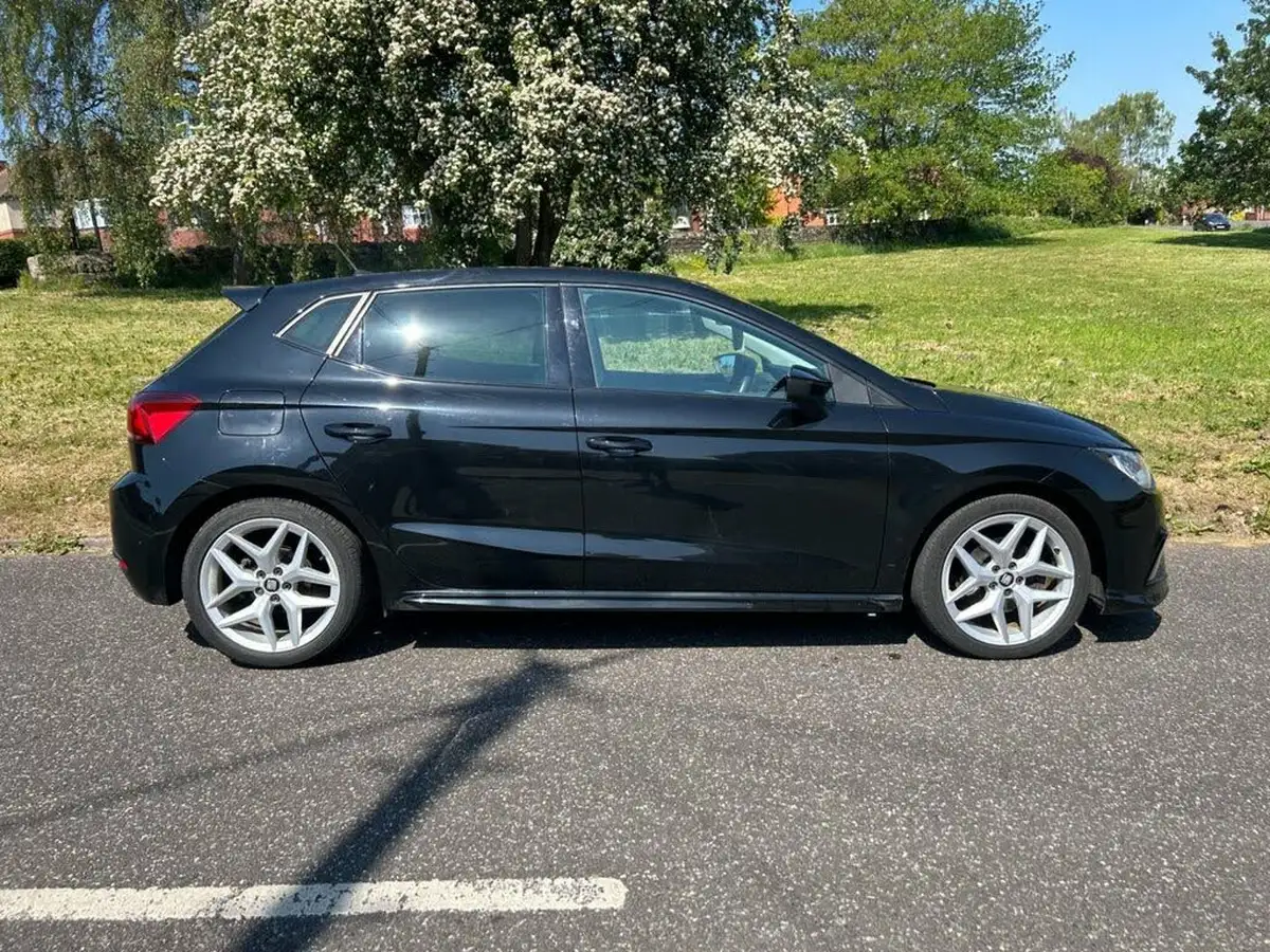 2018-seat-ibiza-15-tsi-evo-fr-big-2