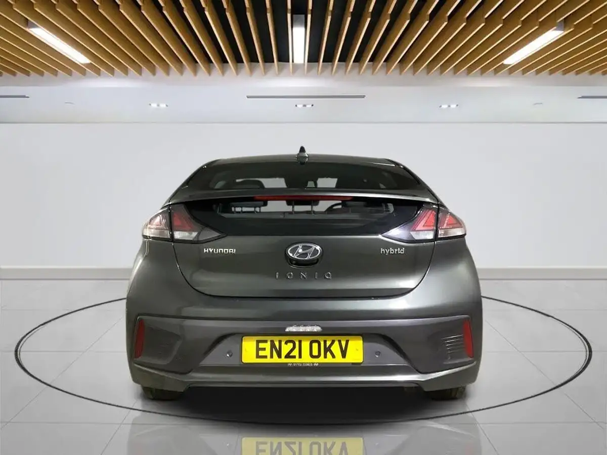 2021-hyundai-ioniq-16-gdi-premium-hybrid-big-7