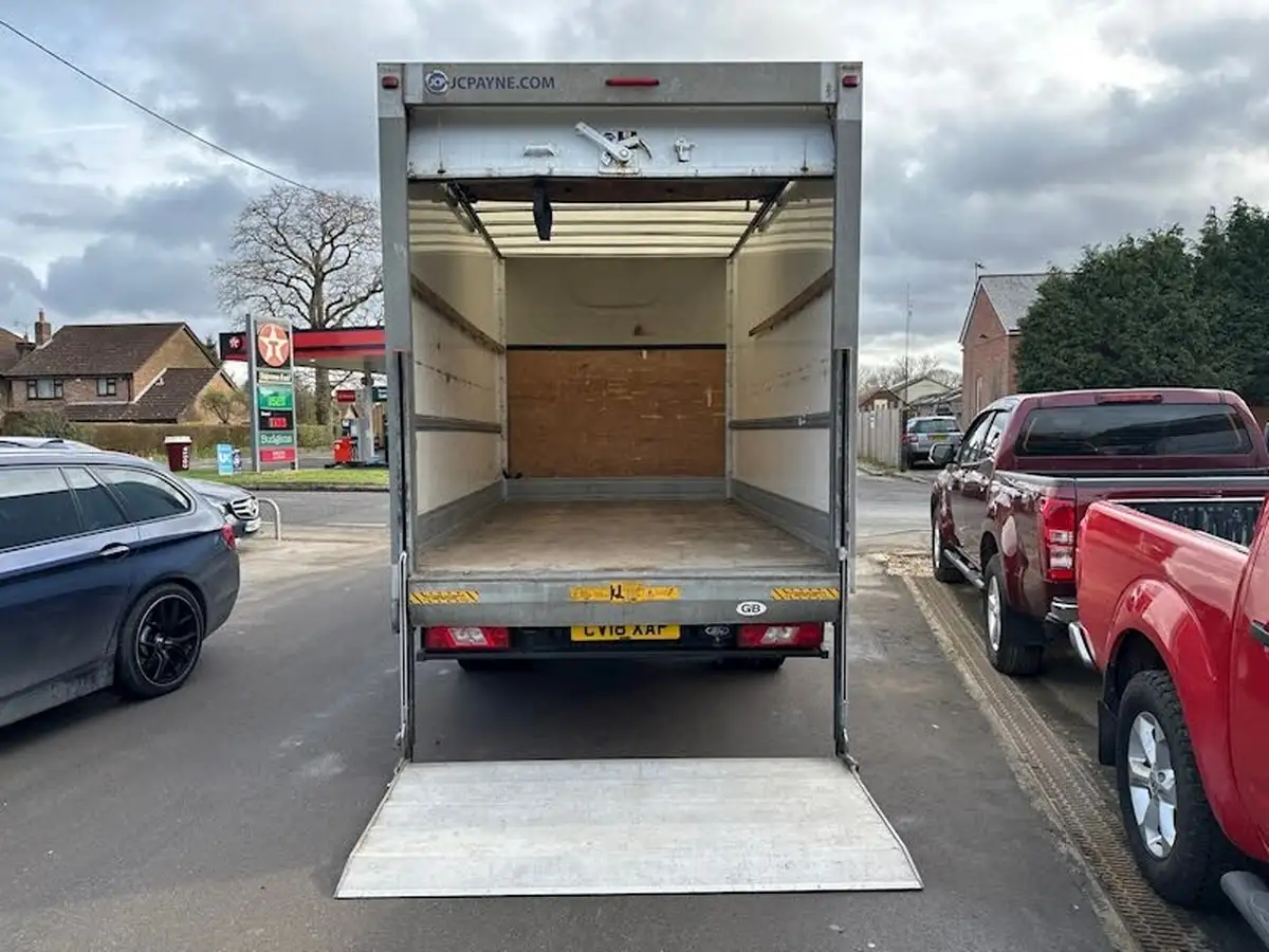 2018-ford-transit-20tdci-350-l3h1-130pseu6-rwd-srw-luton-big-14