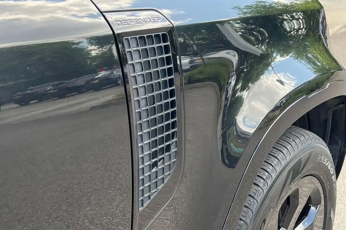 2021-land-rover-90-defender-30-d250-x-dynamic-se-big-11
