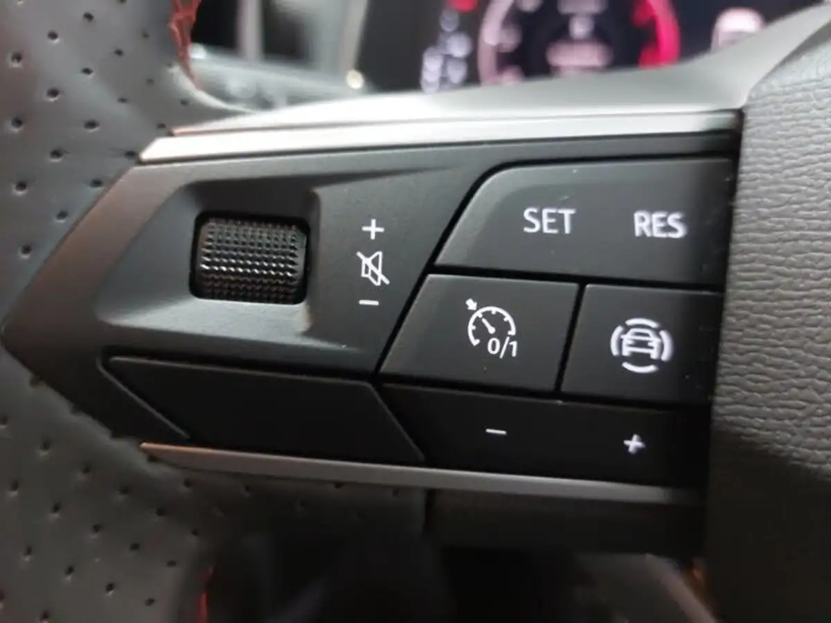 2022-seat-arona-10-tsi-fr-sport-dsg-big-11