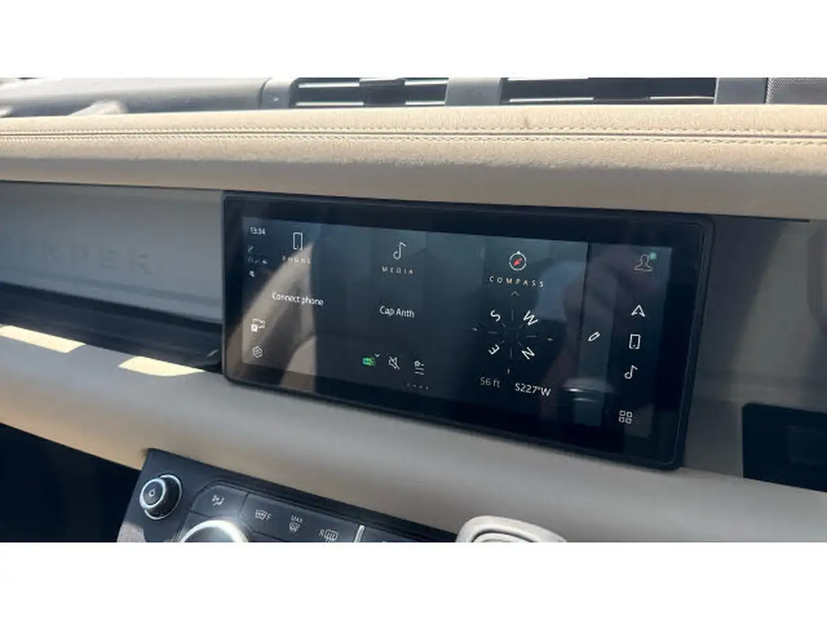 2021-land-rover-110-defender-30-d250-first-edition-big-53