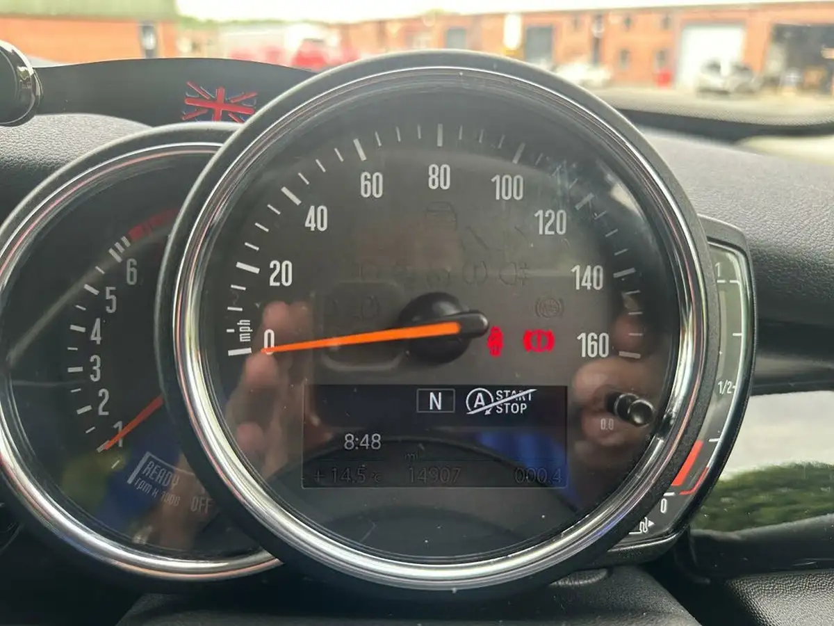 2022-mini-cooper-15-cooper-classic-hatchback-5d-big-9