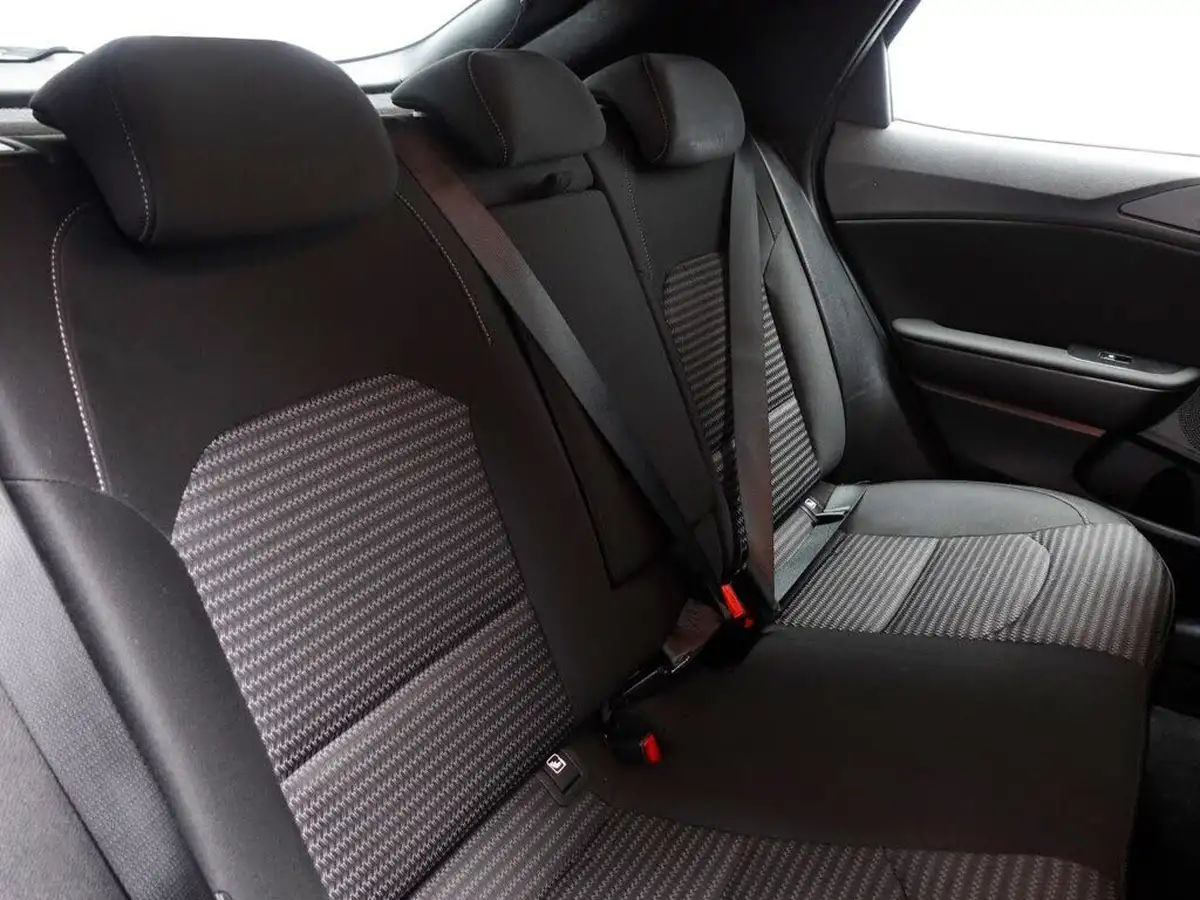2022-kia-xceed-10-t-gdi-2-big-17