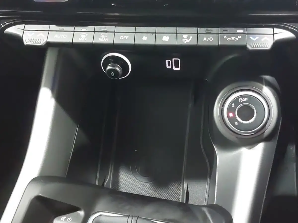 2023-alfa-romeo-tonale-15-tributo-italiano-big-14