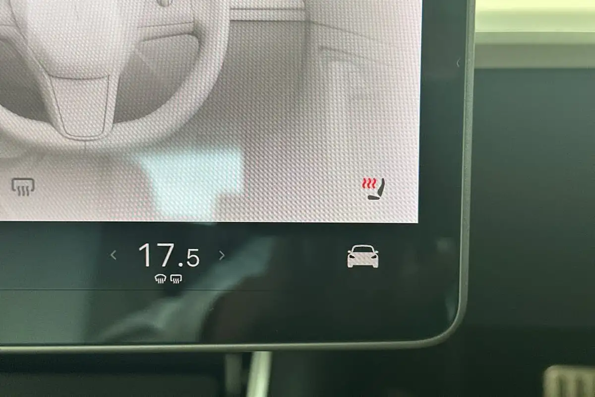 2019-tesla-model-3-e-4x4-performance-pack-big-40