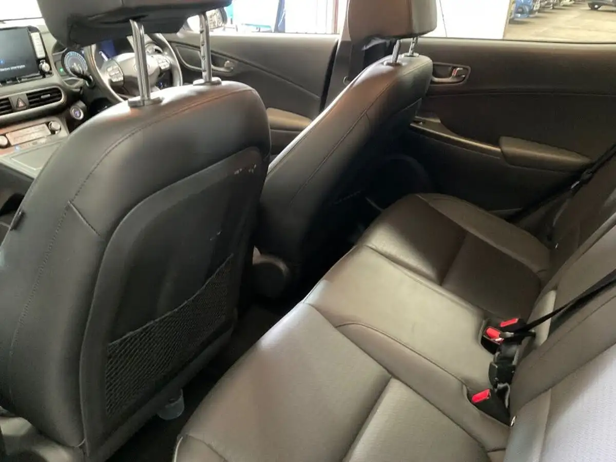 2019-hyundai-kona-e-premium-se-64kwh-big-27