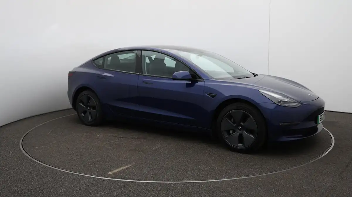 2021-tesla-model-3-e-long-range-awd-big-37