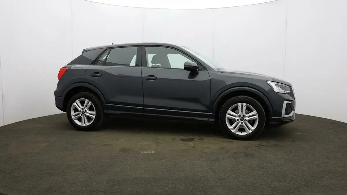 2023-audi-q2-15-35-tfsi-sport-s-tronic-big-53