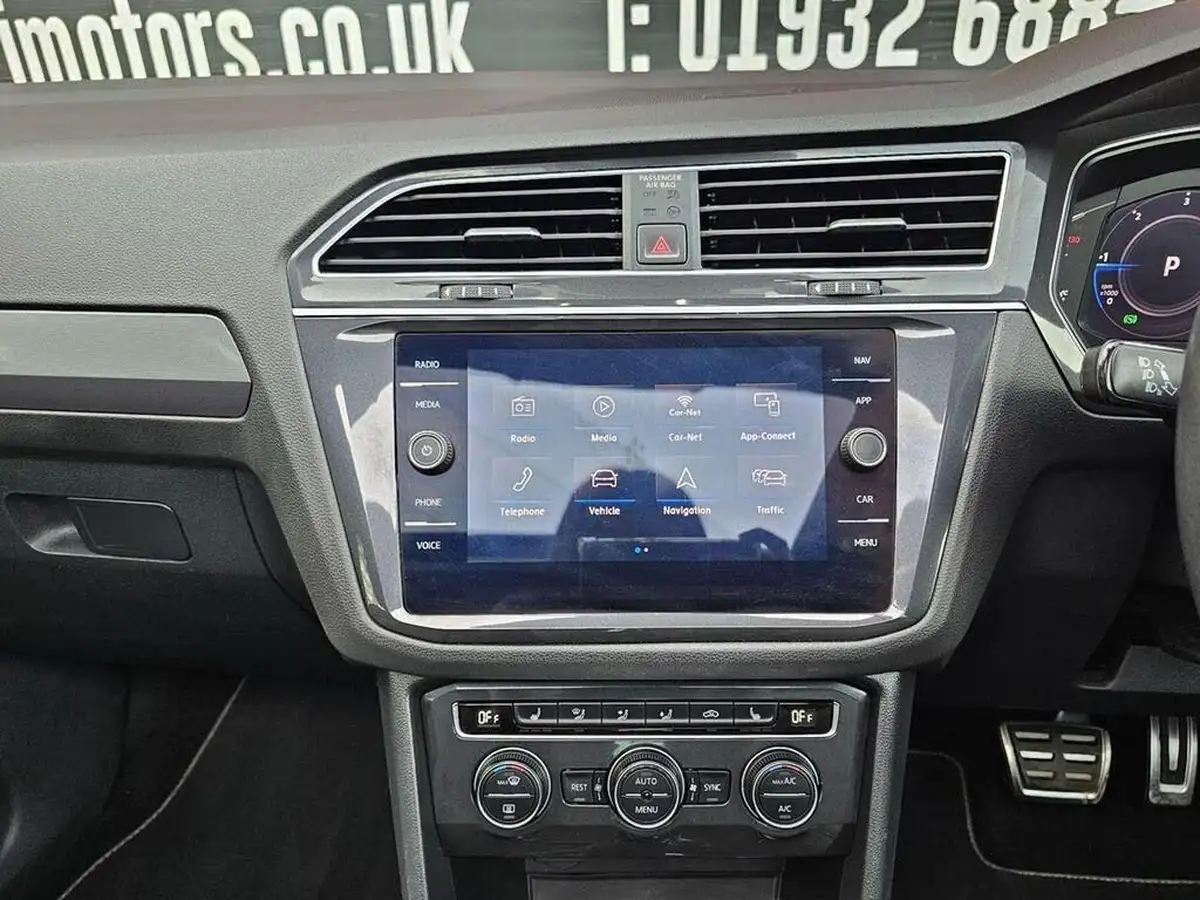 2019-volkswagen-tiguan-20tdi-r-line-tech-150ps-4motion-dsg-big-25