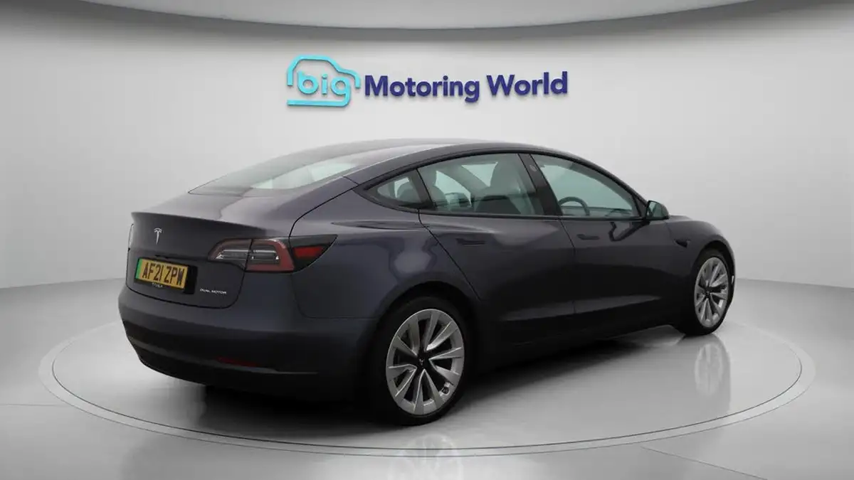 2021-tesla-model-3-e-long-range-4x4-big-7
